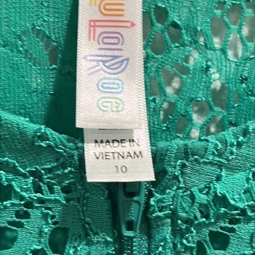 LULAROE :: JACKET